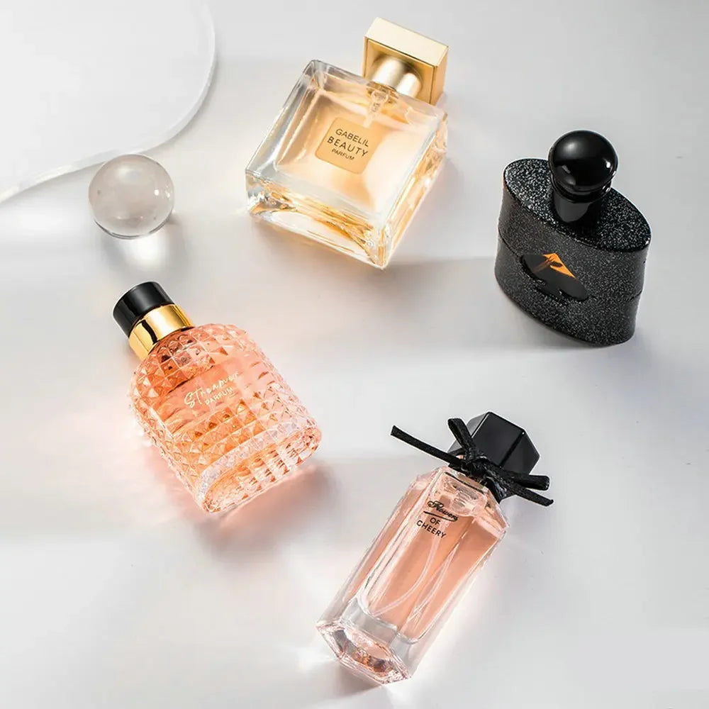 🌺 Coffret Cadeau – Ensembles de Parfums Originaux pour Femmes (4 x 100 ml)